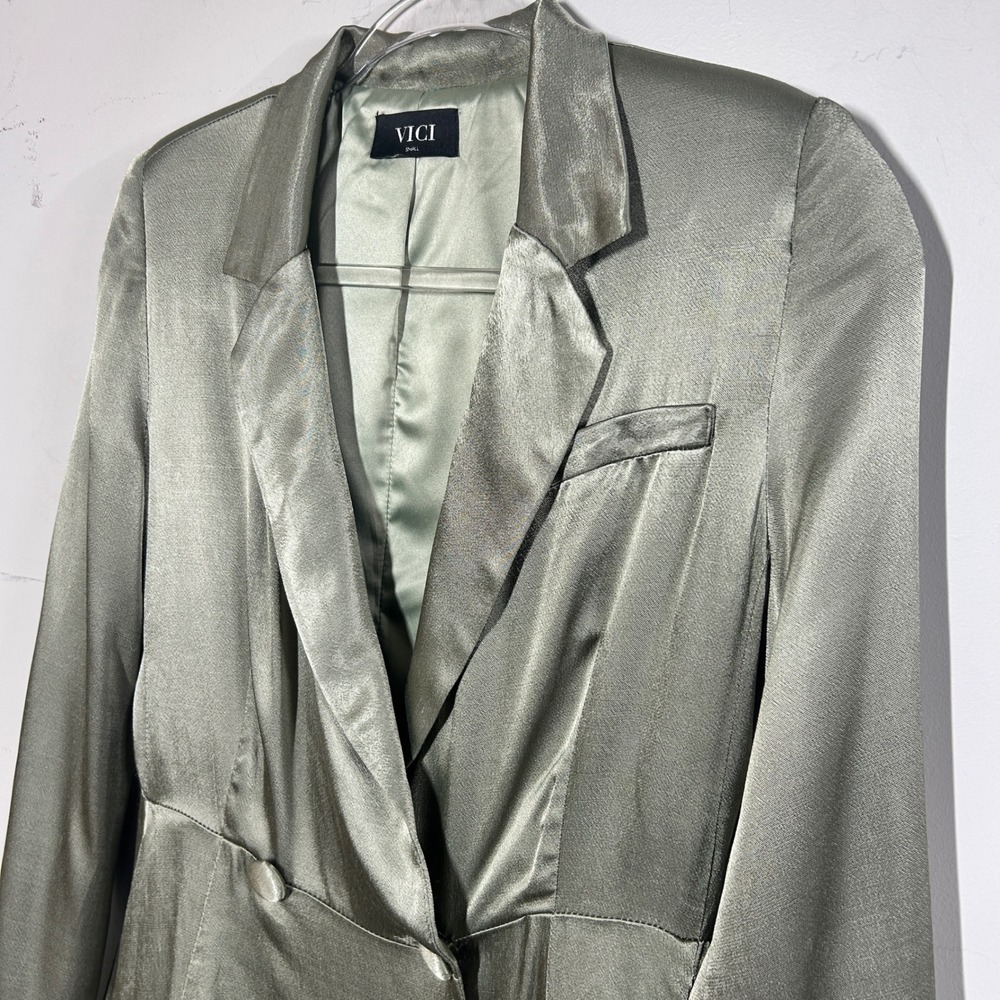 VICI Women's Satin Blazer‎ - Small  - Sage - Picture 3 of 11